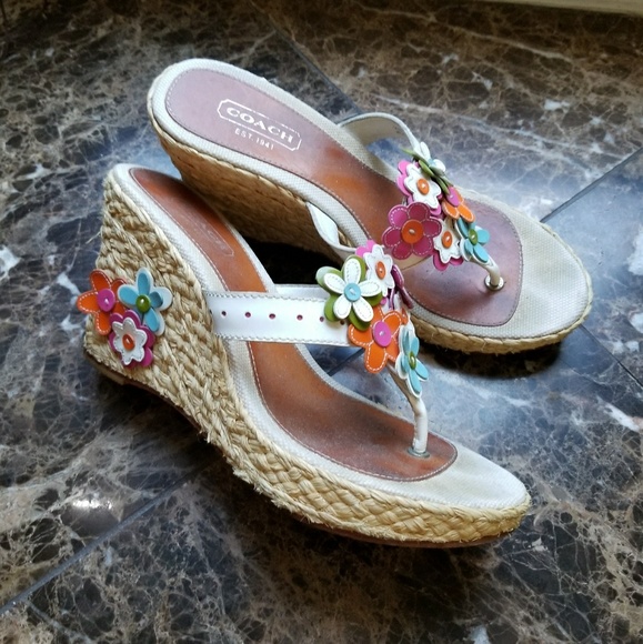 Coach Large Handbag - Picture 4 of 7